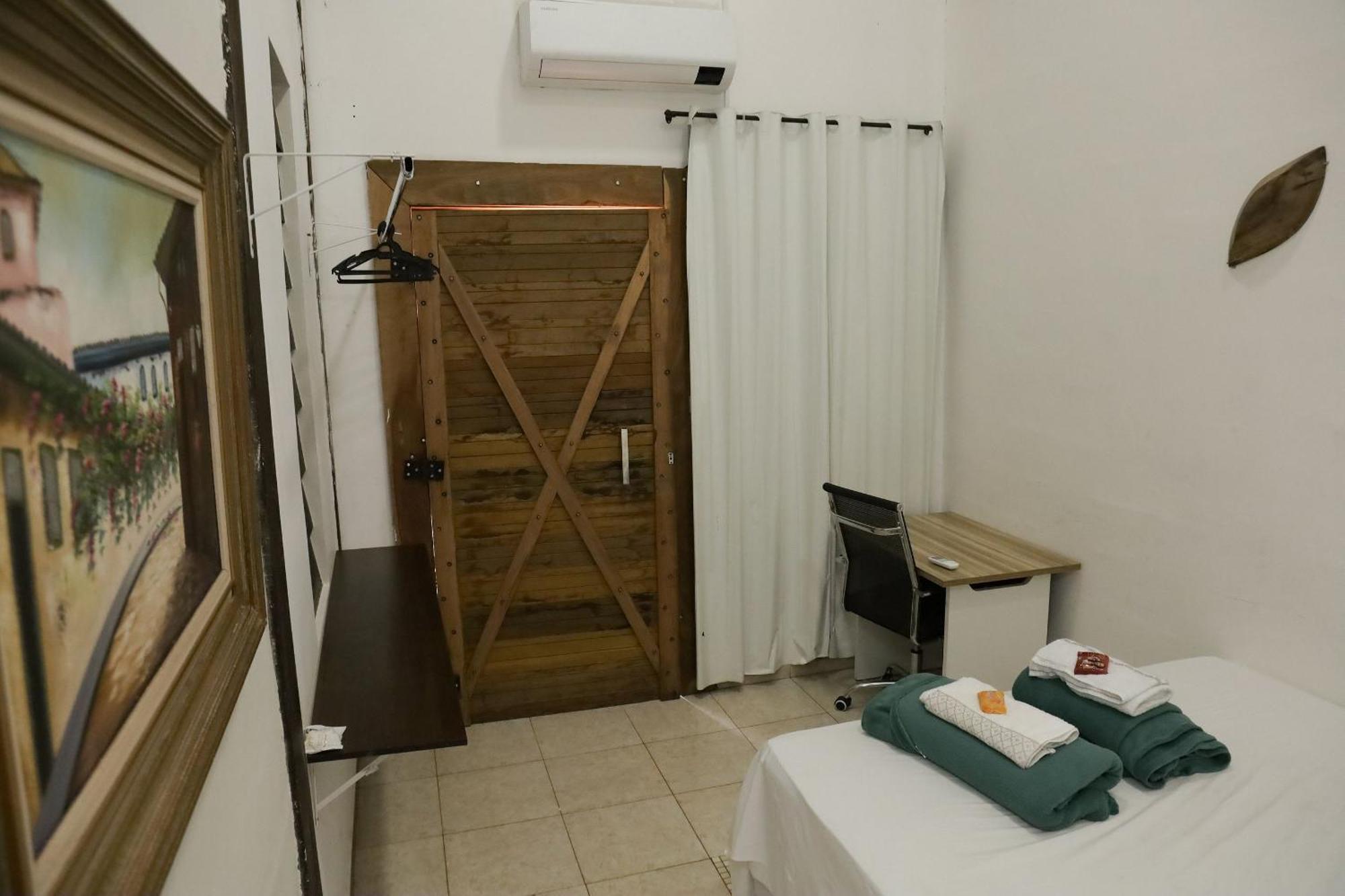 Hotel Pousada Dos Bosques - Refugio Urbano Куаба Екстериор снимка