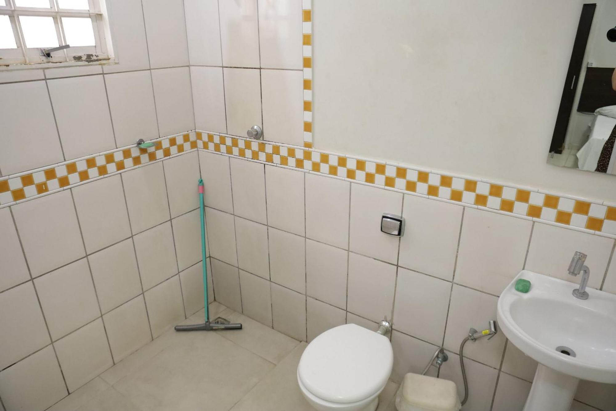 Hotel Pousada Dos Bosques - Refugio Urbano Куаба Екстериор снимка