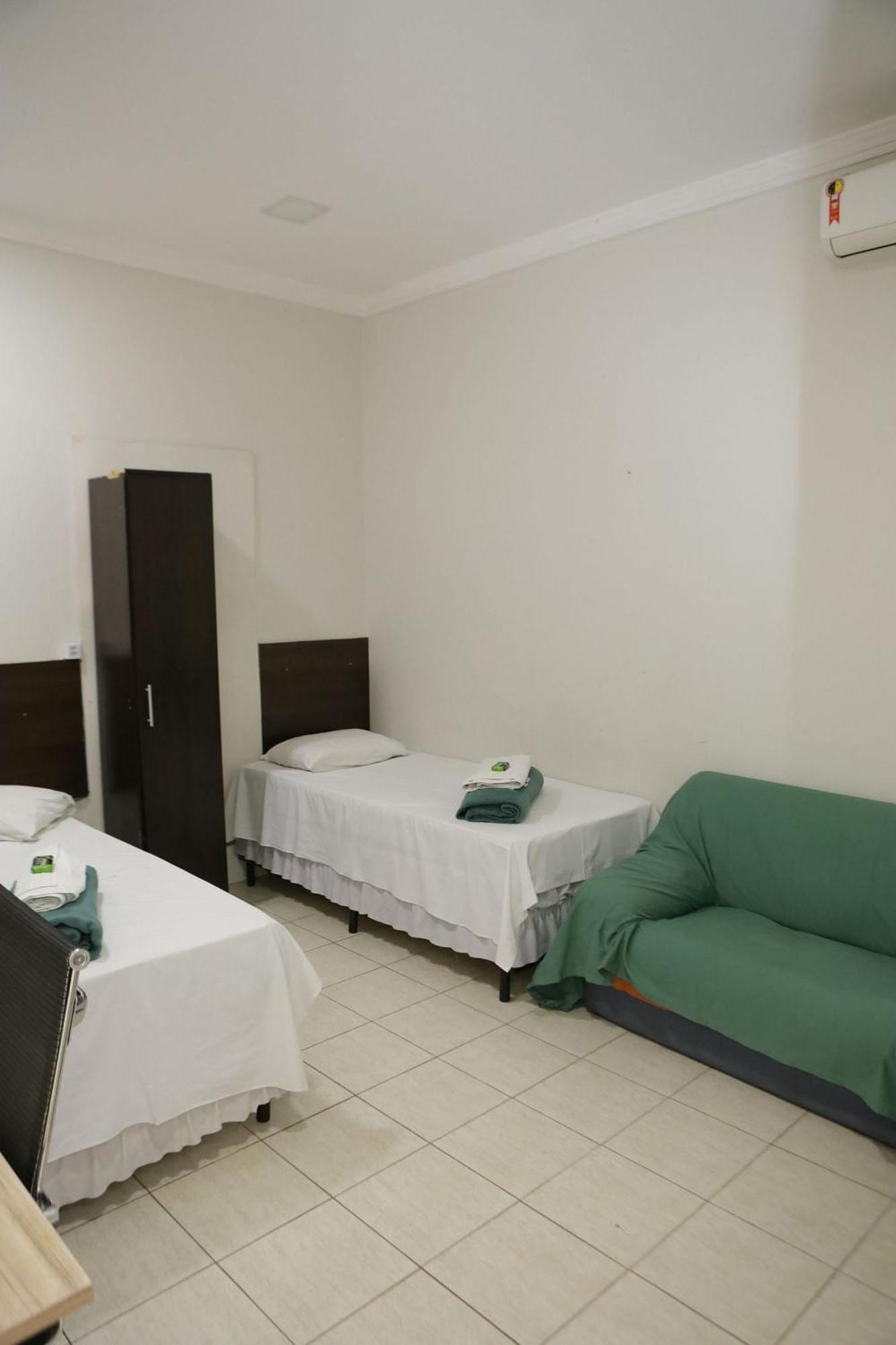 Hotel Pousada Dos Bosques - Refugio Urbano Куаба Екстериор снимка